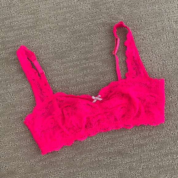 Bralette - Picture 1 of 2